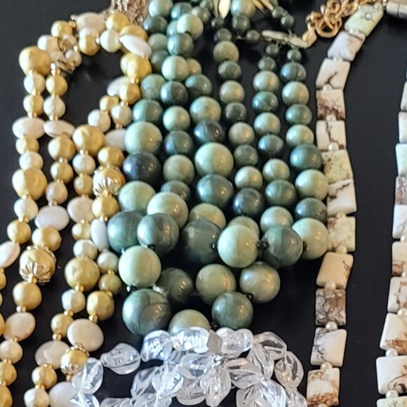 Vintage Jewelry Lot - Picture 9 of 10